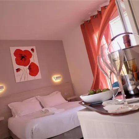 Stella Marina 3* Macinaggio (Corsica)