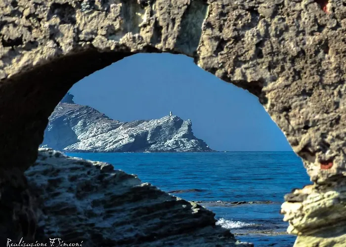 Stella Marina Hotel 3*