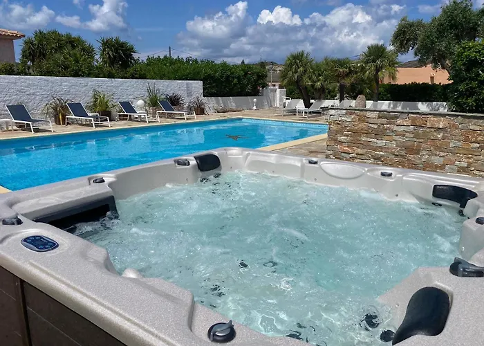 Stella Marina 3* Macinaggio (Corsica)